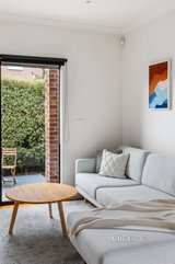 https://images.listonce.com.au/custom/160x/listings/215-sussex-street-preston-vic-3072/536/01631536_img_11.jpg?FaniEp1mhYI