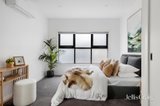 https://images.listonce.com.au/custom/160x/listings/215-virginia-court-montmorency-vic-3094/839/01900839_img_11.jpg?-5c_apc0szE