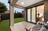 https://images.listonce.com.au/custom/160x/listings/215-waverley-road-mount-waverley-vic-3149/997/01911997_img_13.jpg?MjtwmlHO52c