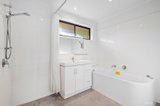 https://images.listonce.com.au/custom/160x/listings/215-weir-street-rye-vic-3941/507/01543507_img_07.jpg?YIehB9AS_0U