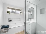 https://images.listonce.com.au/custom/160x/listings/2150-merton-street-altona-meadows-vic-3028/952/01203952_img_06.jpg?FougvzqURrU