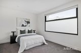 https://images.listonce.com.au/custom/160x/listings/2152-eglinton-street-kew-vic-3101/788/01855788_img_09.jpg?RnuppUx46Tg