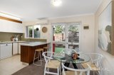 https://images.listonce.com.au/custom/160x/listings/2153-cape-street-heidelberg-vic-3084/113/01797113_img_10.jpg?gMOWRiFyVN4