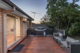 https://images.listonce.com.au/custom/160x/listings/2154-mountain-view-road-briar-hill-vic-3088/039/01608039_img_03.jpg?q83pxtZQjyA