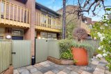 https://images.listonce.com.au/custom/160x/listings/2155-pelham-street-carlton-vic-3053/056/01878056_img_13.jpg?TezI4maHxLU