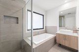 https://images.listonce.com.au/custom/160x/listings/216-arundel-street-croydon-vic-3136/526/01652526_img_09.jpg?n6-25MXg_ug