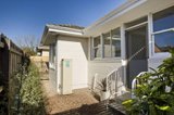 https://images.listonce.com.au/custom/160x/listings/216-dundonald-avenue-malvern-east-vic-3145/417/01978417_img_06.jpg?PQsj-ComCeU