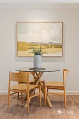 https://images.listonce.com.au/custom/160x/listings/216-harrison-street-ringwood-vic-3134/707/01808707_img_06.jpg?MfDTluzFRZs