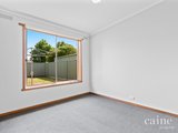 https://images.listonce.com.au/custom/160x/listings/216-lewis-court-sebastopol-vic-3356/641/01576641_img_08.jpg?bS3SwafJw_0