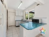 https://images.listonce.com.au/custom/160x/listings/216-manchester-road-mooroolbark-vic-3138/524/01525524_img_06.jpg?5l0UoiWGFg8