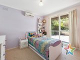 https://images.listonce.com.au/custom/160x/listings/216-manchester-road-mooroolbark-vic-3138/524/01525524_img_08.jpg?EWLJ7geefiU