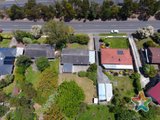 https://images.listonce.com.au/custom/160x/listings/216-manchester-road-mooroolbark-vic-3138/524/01525524_img_14.jpg?km7o1DWwou4