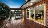 https://images.listonce.com.au/custom/160x/listings/216-maple-street-mount-waverley-vic-3149/456/01717456_img_08.jpg?Mn5BEiI2u54