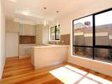 https://images.listonce.com.au/custom/160x/listings/216-marie-street-oak-park-vic-3046/262/00847262_img_02.jpg?WSBV57Y-FTw