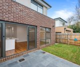 https://images.listonce.com.au/custom/160x/listings/216-ricky-court-mooroolbark-vic-3138/968/01838968_img_02.jpg?GDcXElpzH10