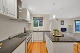 https://images.listonce.com.au/custom/160x/listings/216-vermont-street-glen-waverley-vic-3150/211/01056211_img_04.jpg?fGfynV1yk3Q