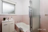 https://images.listonce.com.au/custom/160x/listings/216-weybridge-street-surrey-hills-vic-3127/759/01907759_img_07.jpg?NjaqQ64x4r4