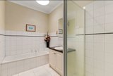 https://images.listonce.com.au/custom/160x/listings/216-wingate-avenue-mount-waverley-vic-3149/292/01923292_img_02.jpg?aWMvzk5mwqw
