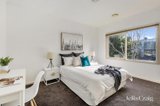 https://images.listonce.com.au/custom/160x/listings/2160-peel-street-kew-vic-3101/326/01751326_img_06.jpg?bOIbZYM7-Ns