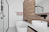 https://images.listonce.com.au/custom/160x/listings/2163-buckley-street-moonee-ponds-vic-3039/664/01680664_img_08.jpg?eYWY5ODJGWg