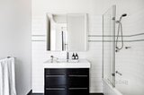 https://images.listonce.com.au/custom/160x/listings/2167-arthurton-road-northcote-vic-3070/910/01115910_img_09.jpg?idw1IrZ7x84