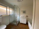 https://images.listonce.com.au/custom/160x/listings/217-barkly-street-brunswick-east-vic-3057/742/01691742_img_04.jpg?UdmHm1kgIeE