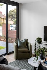 https://images.listonce.com.au/custom/160x/listings/217-cedric-street-ivanhoe-east-vic-3079/702/01491702_img_01.jpg?Tl2KaWMRoRI