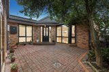 https://images.listonce.com.au/custom/160x/listings/217-connie-street-bentleigh-east-vic-3165/525/01556525_img_01.jpg?nzoPsjXwfSQ