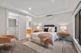 https://images.listonce.com.au/custom/160x/listings/217-joy-street-mount-waverley-vic-3149/851/01719851_img_07.jpg?pg4z-Z1EBws