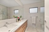 https://images.listonce.com.au/custom/160x/listings/217-joy-street-mount-waverley-vic-3149/851/01719851_img_11.jpg?UKcWHGu2SQ4