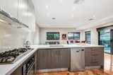 https://images.listonce.com.au/custom/160x/listings/217-kennon-street-doncaster-east-vic-3109/887/00613887_img_04.jpg?XSZqwA2F5Zk