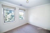 https://images.listonce.com.au/custom/160x/listings/217-mountain-view-rd-greensborough-vic-3088/237/01984237_img_08.jpg?WMNnk4RXCqE