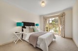 https://images.listonce.com.au/custom/160x/listings/217-newbigin-street-burwood-vic-3125/701/00143701_img_07.jpg?29qL3WdG-Ec