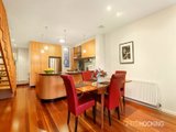 https://images.listonce.com.au/custom/160x/listings/217-page-street-middle-park-vic-3206/658/01087658_img_03.jpg?6CSRBluovps