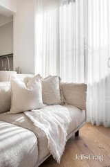 https://images.listonce.com.au/custom/160x/listings/217-sutherland-street-coburg-vic-3058/336/01817336_img_16.jpg?P0R-aFZnfMs