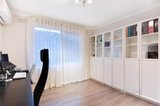 https://images.listonce.com.au/custom/160x/listings/217-wendover-court-mount-waverley-vic-3149/708/01459708_img_06.jpg?5-6rnQqMnxo