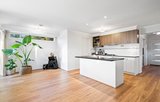 https://images.listonce.com.au/custom/160x/listings/217-wimbledon-court-mooroolbark-vic-3138/921/01938921_img_04.jpg?a5dJkk6pi3Y