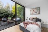 https://images.listonce.com.au/custom/160x/listings/2172-prospect-hill-road-canterbury-vic-3126/715/01736715_img_09.jpg?4PUtlLx3vEA
