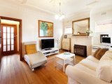 https://images.listonce.com.au/custom/160x/listings/2174-victoria-avenue-albert-park-vic-3206/720/01731720_img_02.jpg?62J5ZCw5Aow