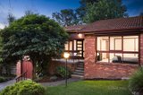 https://images.listonce.com.au/custom/160x/listings/2175-mountain-view-road-greensborough-vic-3088/190/00591190_img_01.jpg?tCUJtkIJFeA