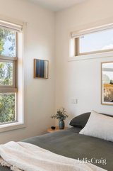 https://images.listonce.com.au/custom/160x/listings/218-bamfield-road-heidelberg-heights-vic-3081/240/01889240_img_07.jpg?jSwA1zBysAM
