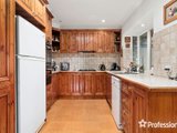 https://images.listonce.com.au/custom/160x/listings/218-cambridge-road-kilsyth-vic-3137/800/01526800_img_02.jpg?DlRk2G9cTCg