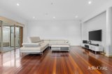 https://images.listonce.com.au/custom/160x/listings/218-clifford-street-glen-waverley-vic-3150/058/01779058_img_02.jpg?QU-P6ieEpCY