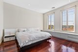 https://images.listonce.com.au/custom/160x/listings/218-clifford-street-glen-waverley-vic-3150/058/01779058_img_08.jpg?lKfgPV4cjoM