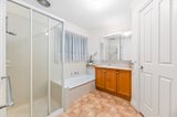 https://images.listonce.com.au/custom/160x/listings/218-edith-street-glen-waverley-vic-3150/955/01660955_img_09.jpg?n_J0lKrMy64