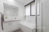 https://images.listonce.com.au/custom/160x/listings/218-helene-street-eltham-vic-3095/320/01846320_img_10.jpg?W8NtpJjPuGE