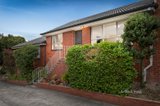 https://images.listonce.com.au/custom/160x/listings/218-newman-road-mooroolbark-vic-3138/401/01627401_img_01.jpg?Obo-NkqWQjg