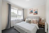 https://images.listonce.com.au/custom/160x/listings/218-newman-road-mooroolbark-vic-3138/401/01627401_img_08.jpg?iVisMMjU7Xc