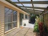 https://images.listonce.com.au/custom/160x/listings/218-pascoe-avenue-croydon-vic-3136/666/00620666_img_10.jpg?XlSMuWe9SpY