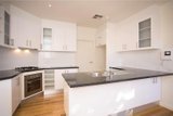 https://images.listonce.com.au/custom/160x/listings/218-shoobra-road-elsternwick-vic-3185/289/01929289_img_01.jpg?94AszdOk7UE